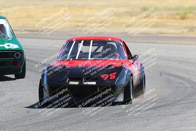 media/Jun-02-2024-CalClub SCCA (Sun) [[05fc656a50]]/Group 5/Race/